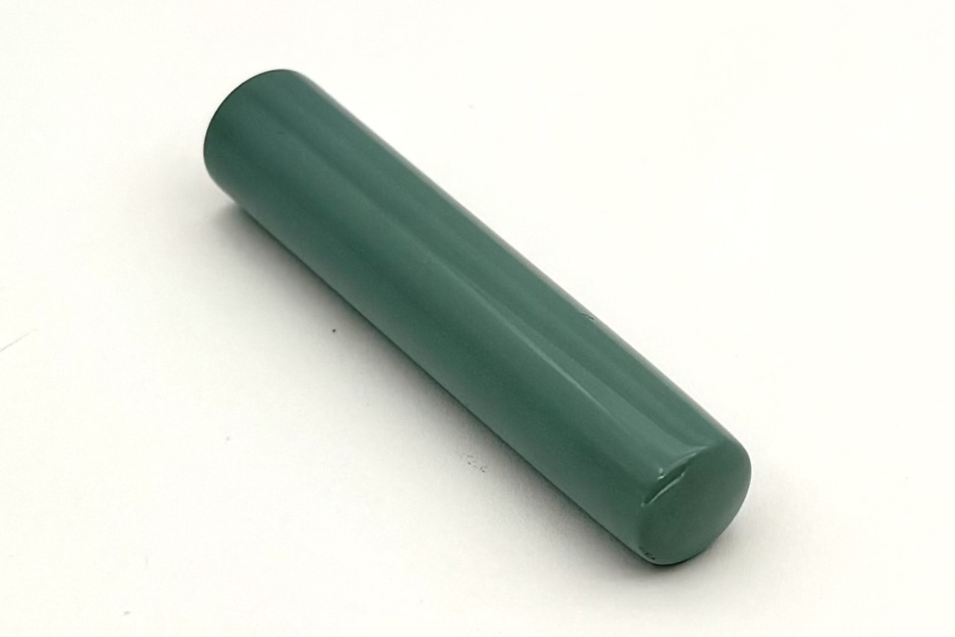 NakayaDeskPenAmairoFP_H